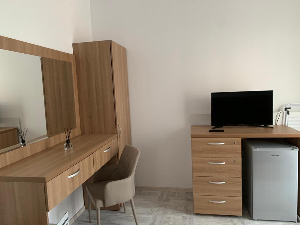 Iris Daire Navodari Dış mekan fotoğraf
